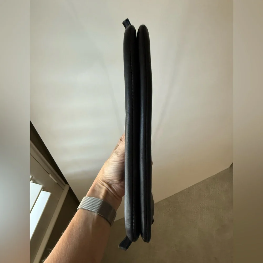 Madewell Knotted Crossbody Bag - Picture 5 of 10